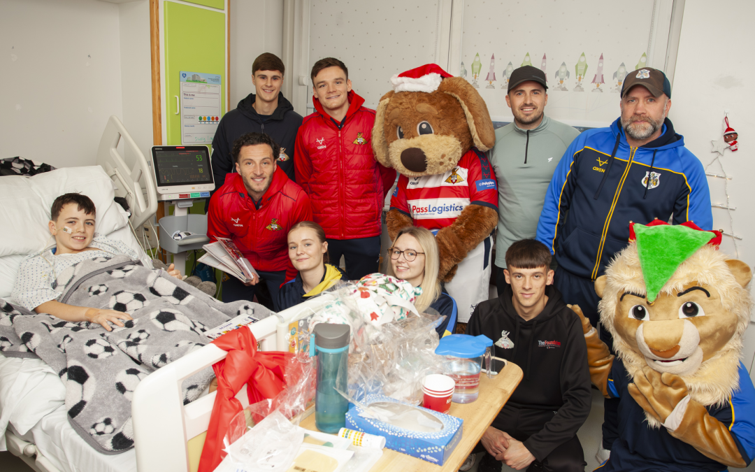 Doncaster Rovers spread festive cheer with Children’s Ward visit